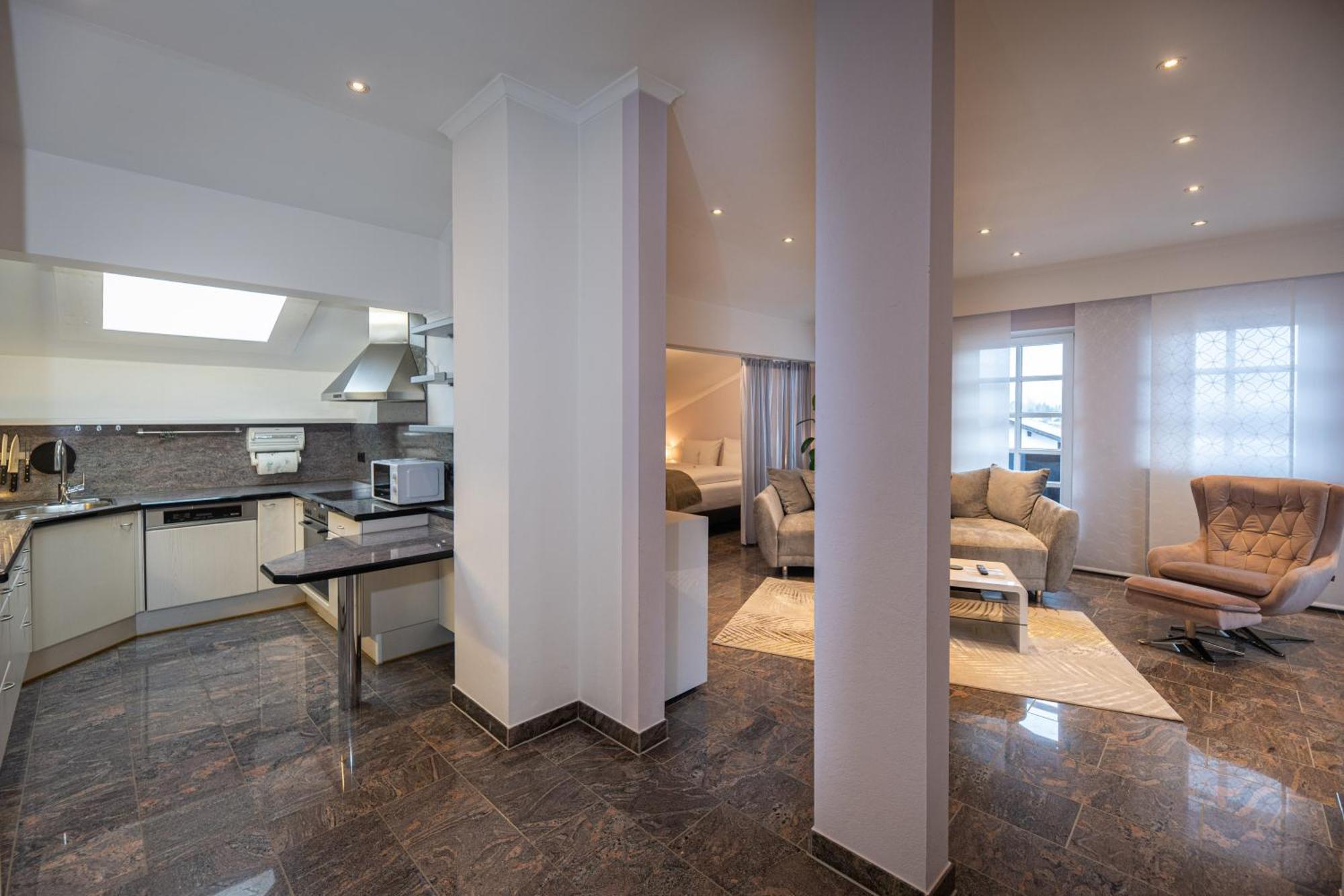 Ferienwohnung Chiemgauzeit - Chiemgaukarte Інцель Екстер'єр фото